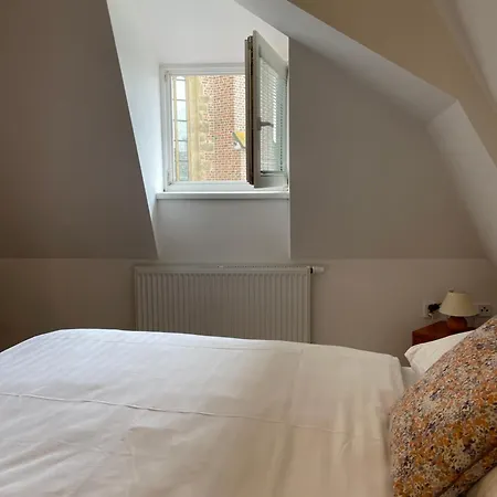 Apartment #9 With Self-service Check-in Process Hradec Kralove